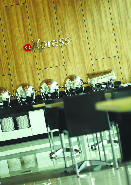 Amaris Hotel Bekasi Barat Екстериор снимка